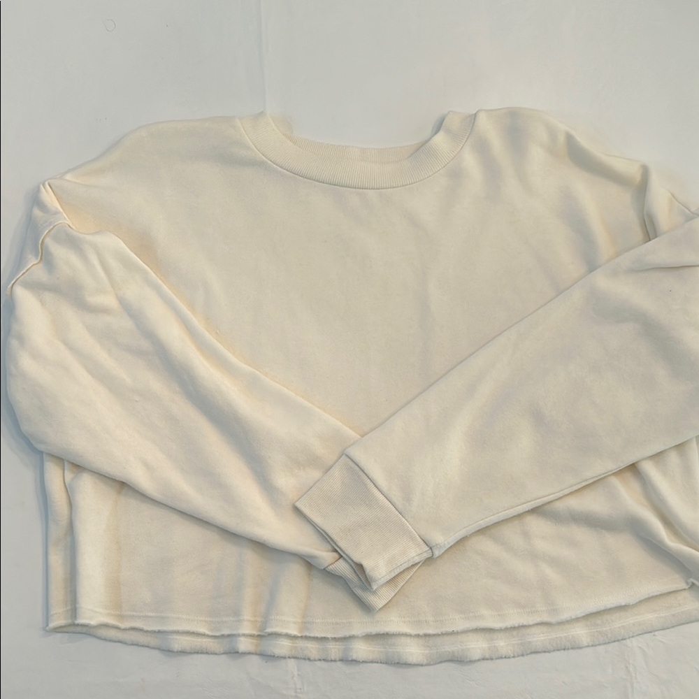 Colsie fleece lined cropped Crewneck
